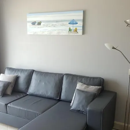 Melanie Apartment